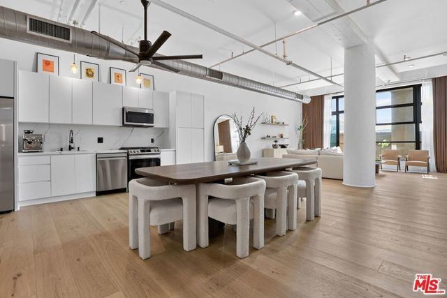 1645 Vine Street # 411, Los Angeles