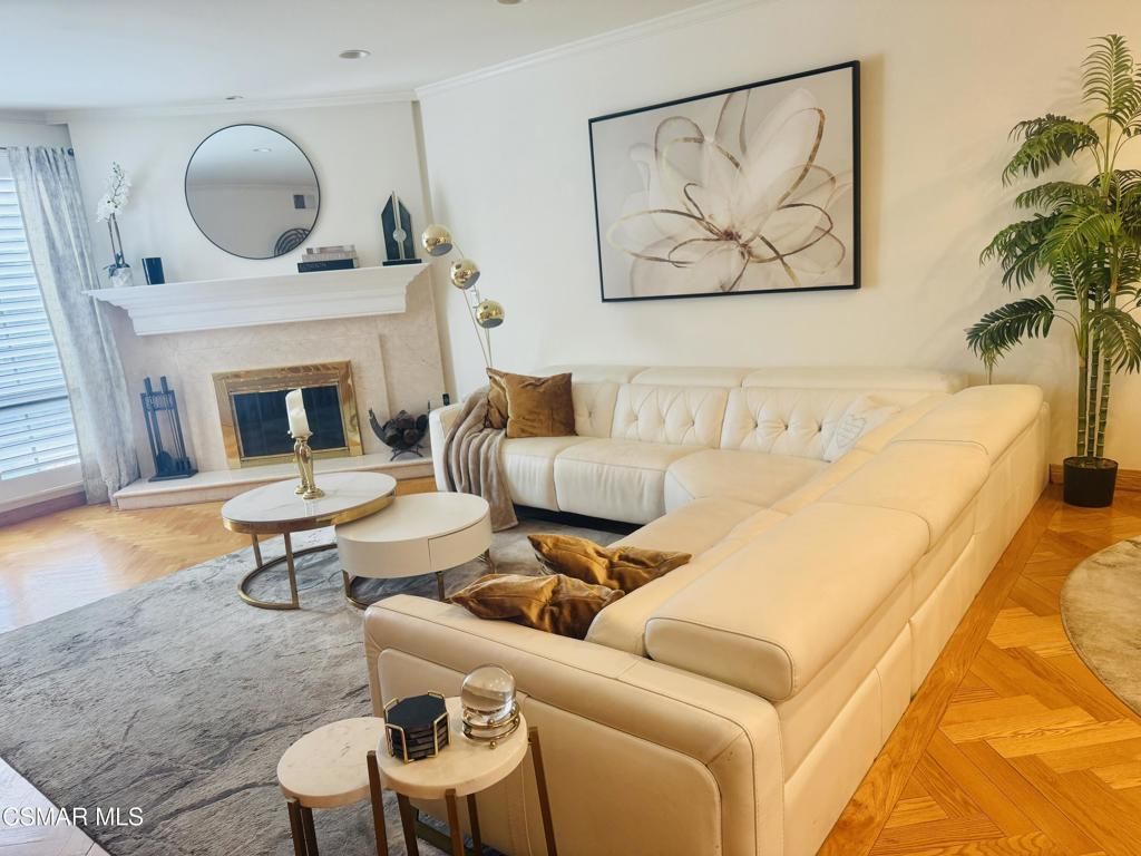 18102 Burbank Boulevard # 29, Tarzana