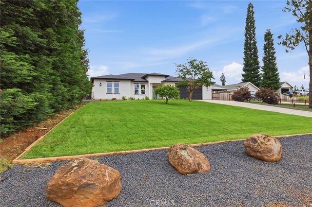 351 Starlight Court, Paradise