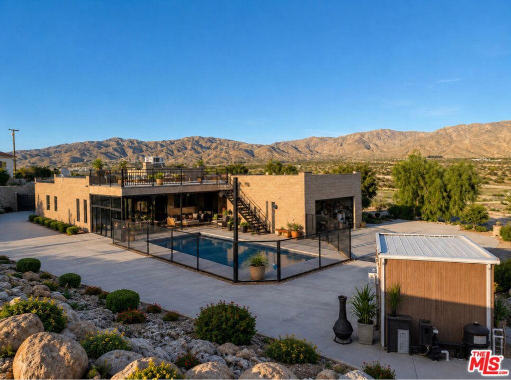 15935 Mary Circle, Desert Hot Springs