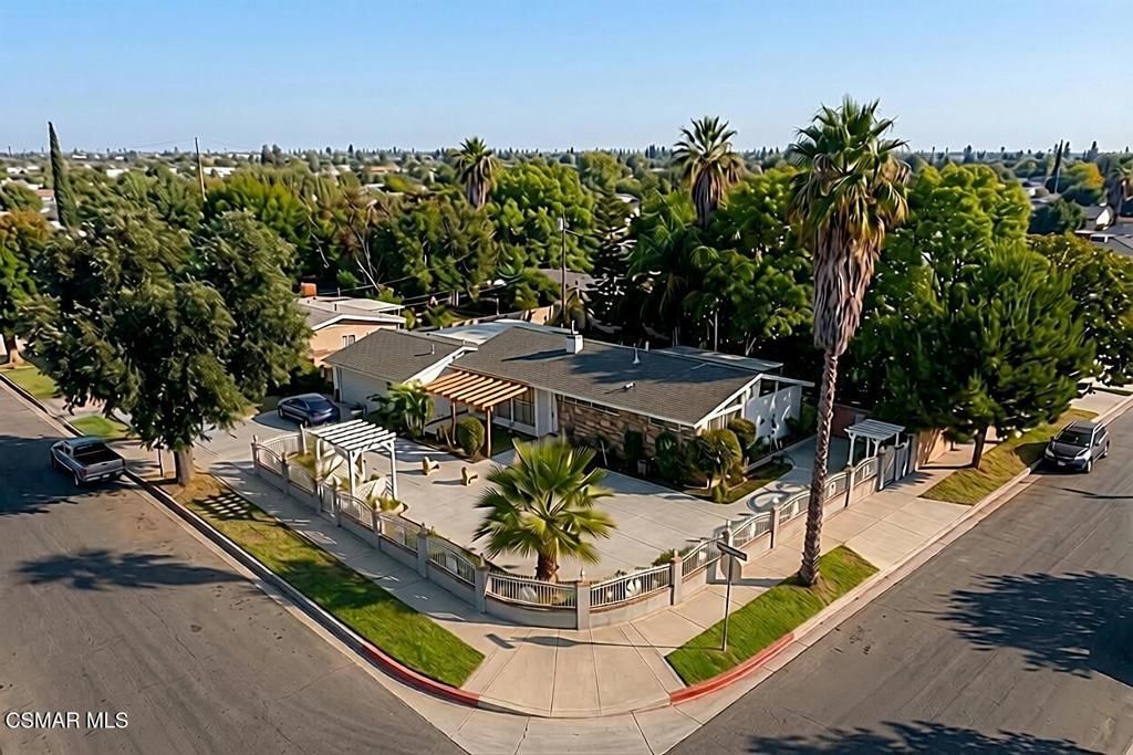 17444 Septo Street, Northridge