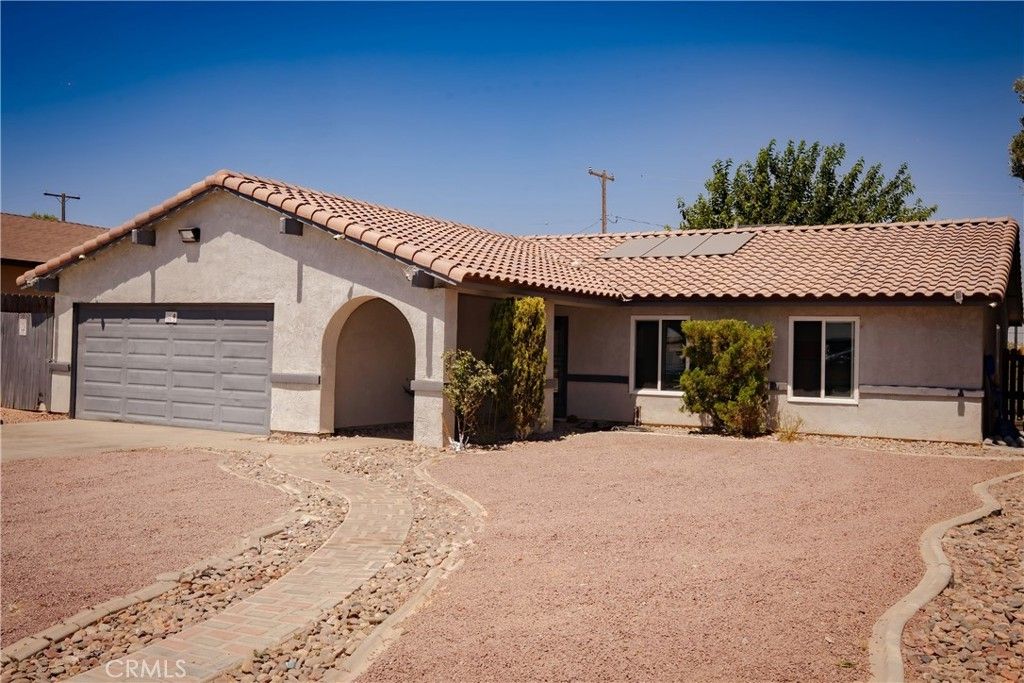 16348 Northwood, Victorville