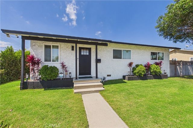 5501 Orange Avenue, Cypress