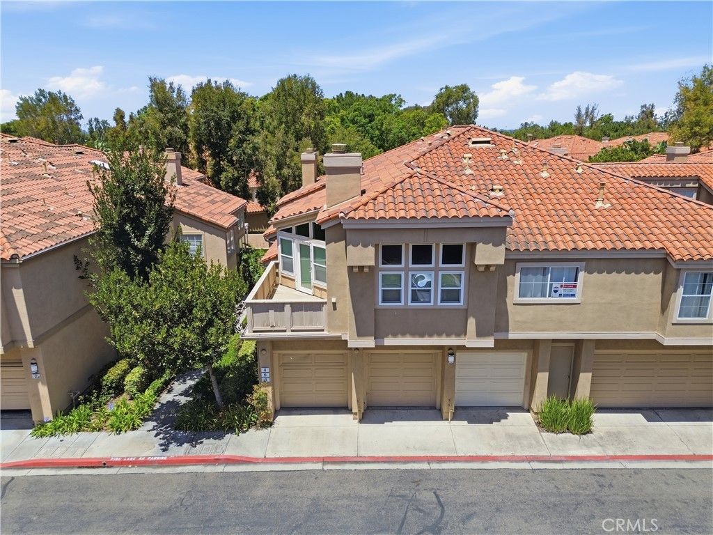 8 Magellan Aisle, Irvine