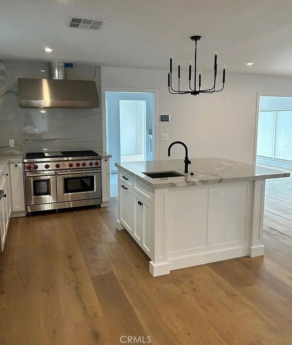 9505 Raviller, Downey