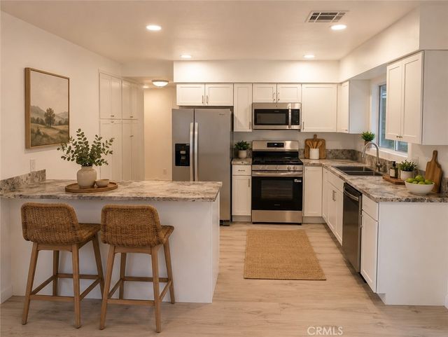 611 S Palm # F, Hemet