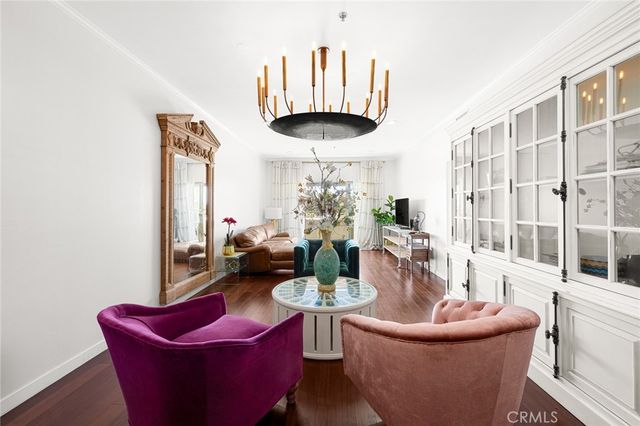 5016 Bakman # 404, North Hollywood