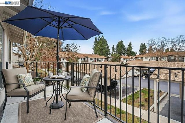 165 Aurora Plz, Union City