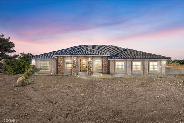 1030 Elsinore, Pinon Hills
