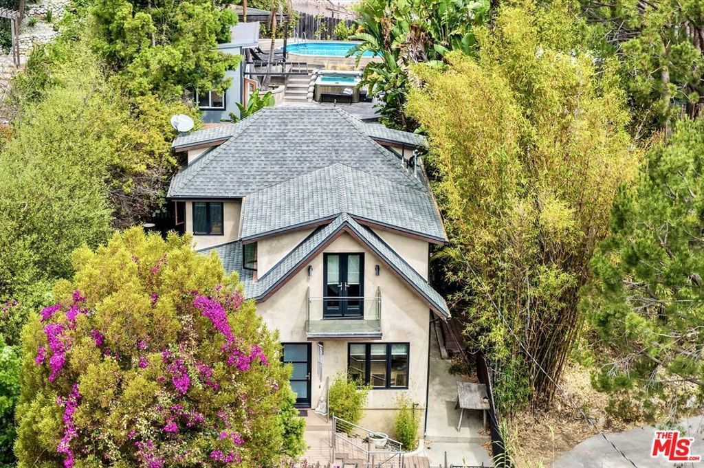 1421 Fernwood Pacific Drive, Topanga