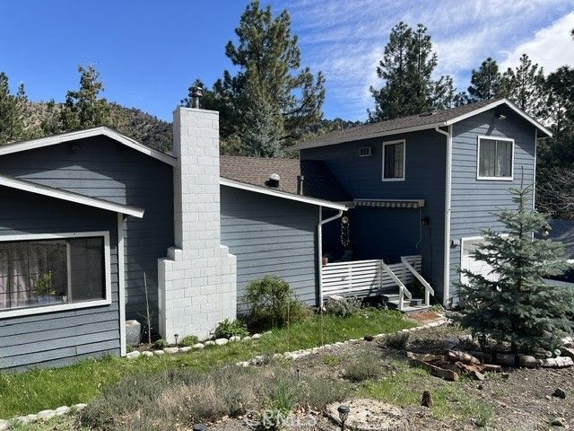824 Lark, Wrightwood
