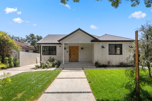 2725 Midvale Avenue, Los Angeles