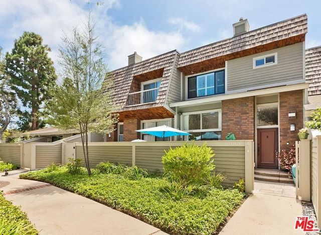 13121 Mindanao Way # 4, Marina Del Rey