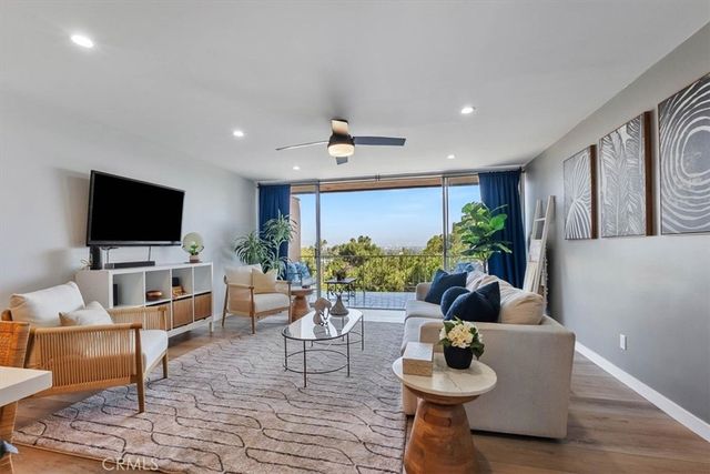 4567 Don Ricardo Drive, Los Angeles