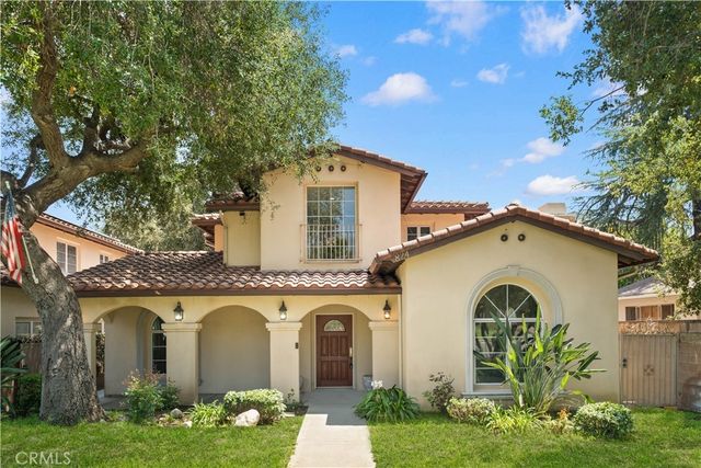 824 Ocean View Avenue, Monrovia