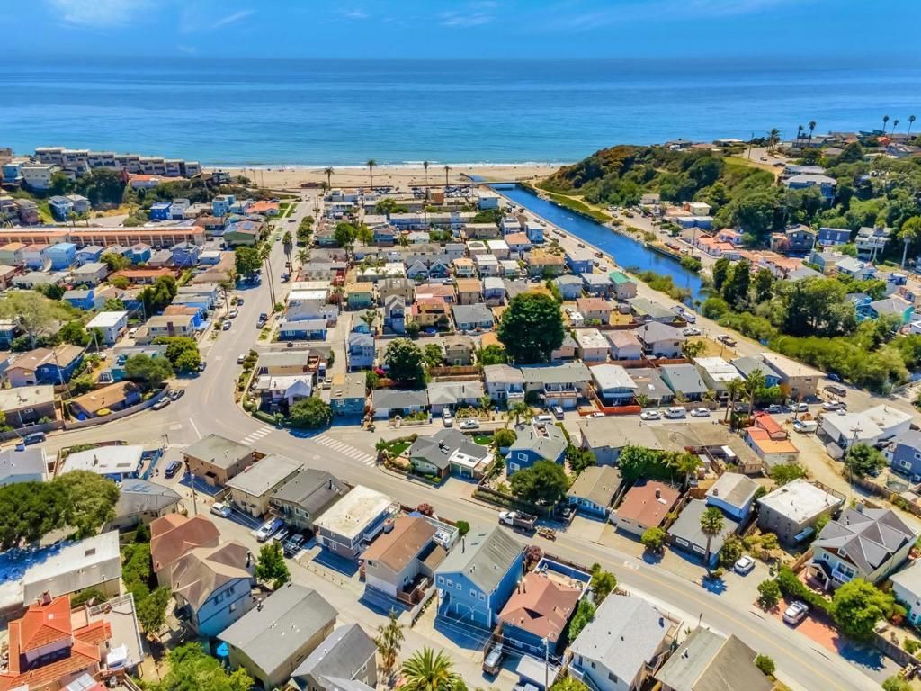 307 Treasure Island, Aptos