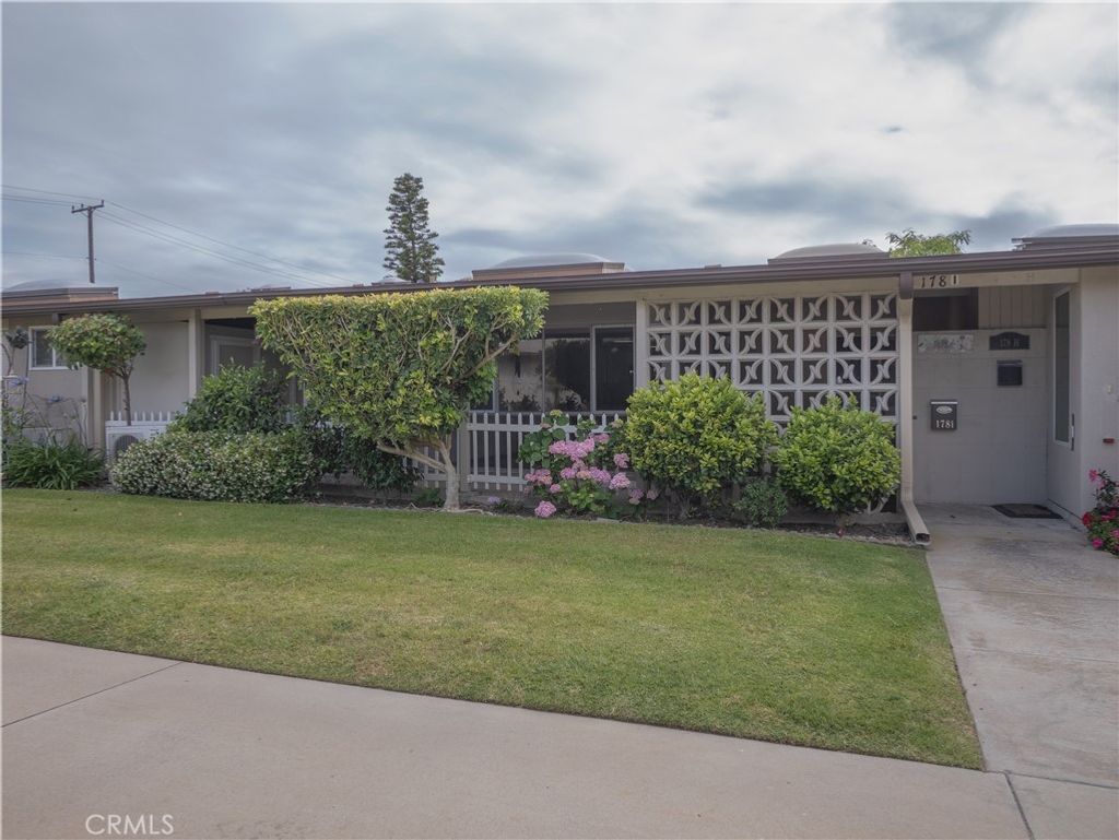 1221 Oakmont # 178i, Seal Beach