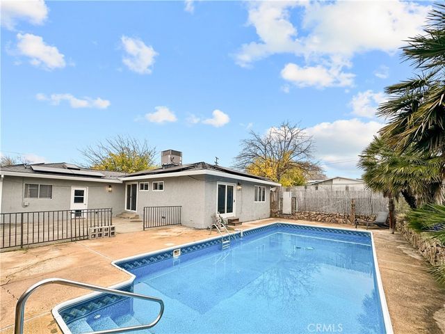 15 Regent Loop, Oroville