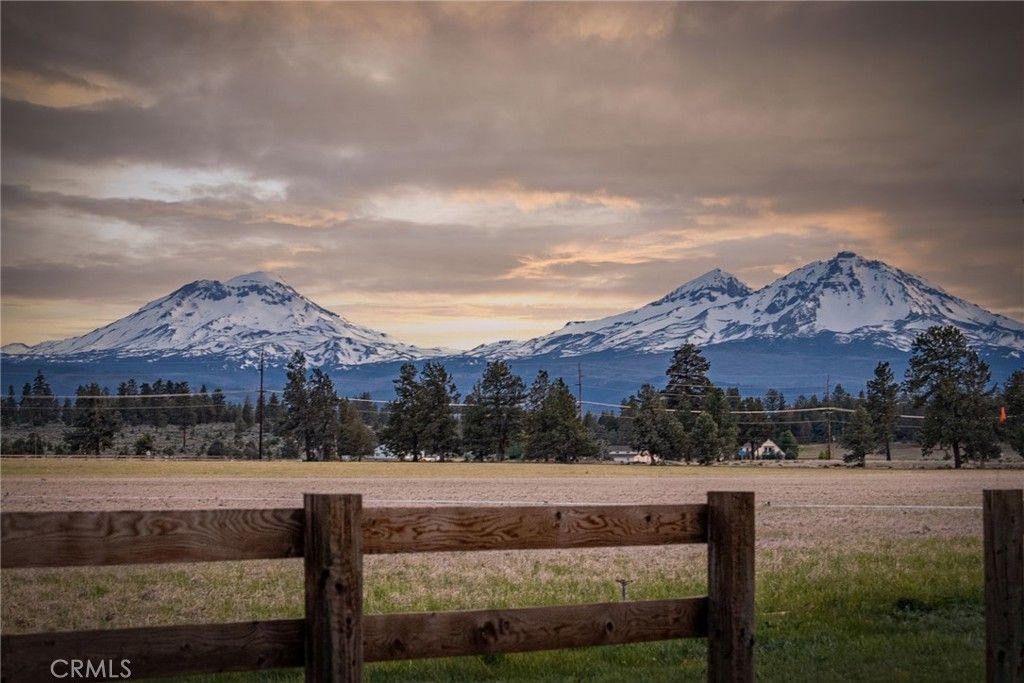 17186 Highway 126, Other