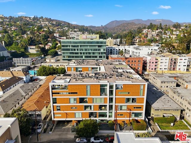 6735 Yucca Street # 307, Los Angeles