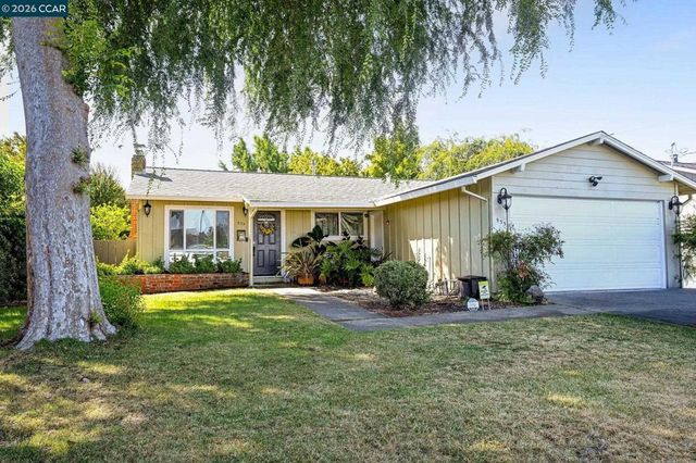 933 Santa Lucia Dr, Pleasant Hill