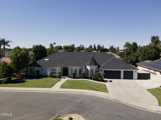 9100 Saint Cloud Lane, Bakersfield