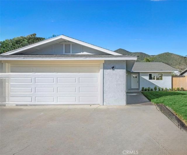 16881 Glenetta, Lake Elsinore
