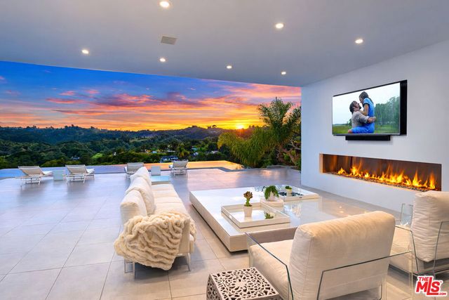 2791 Ellison Drive, Beverly Hills