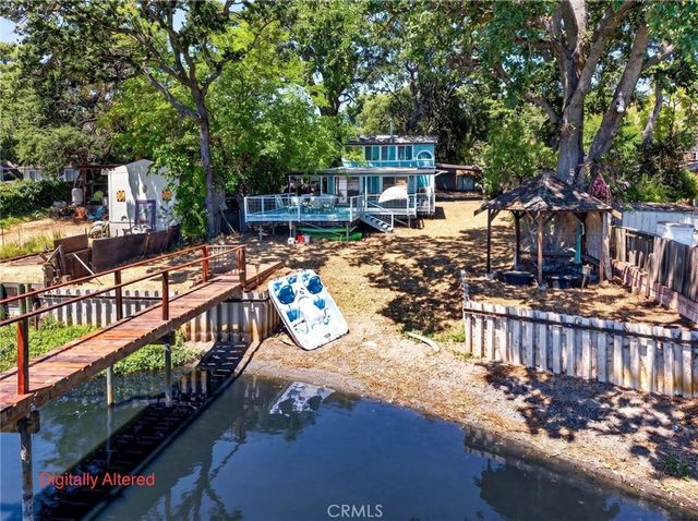 13911 Lakeshore, Clearlake