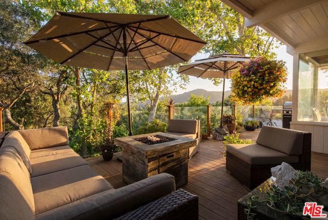 679 Wonder View Drive, Calabasas