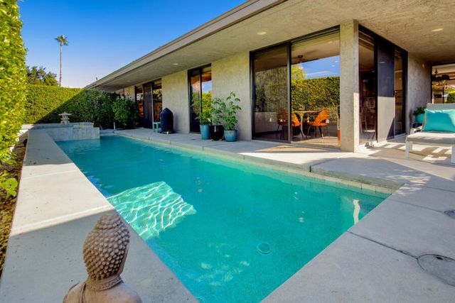 15 Dartmouth Drive, Rancho Mirage