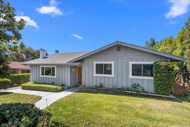 441 Condado Way, Escondido