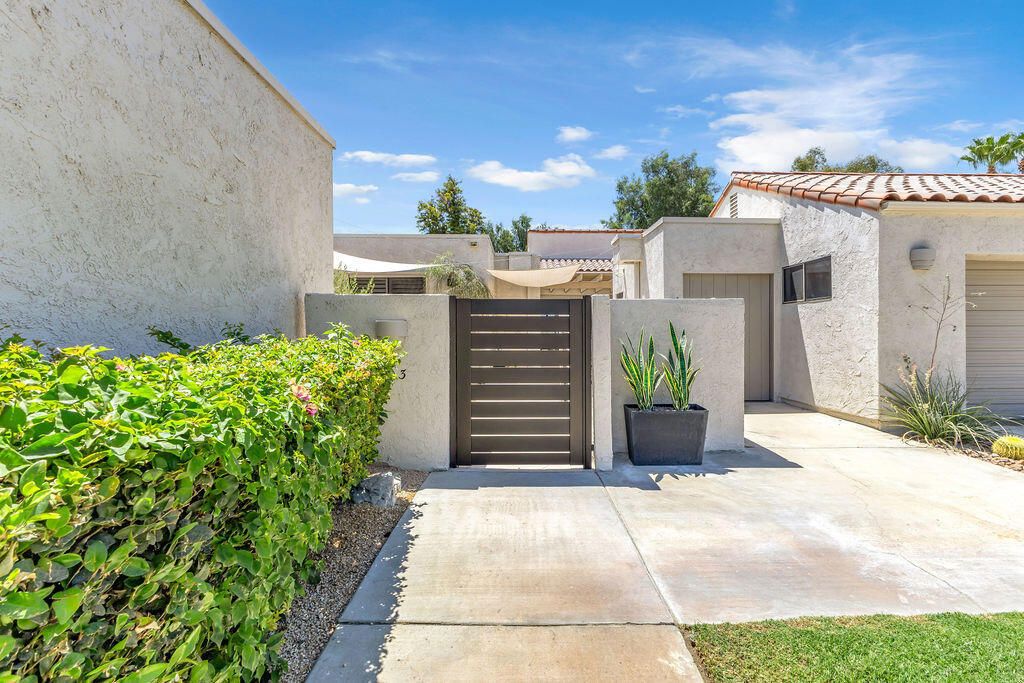 703 Inverness Drive, Rancho Mirage