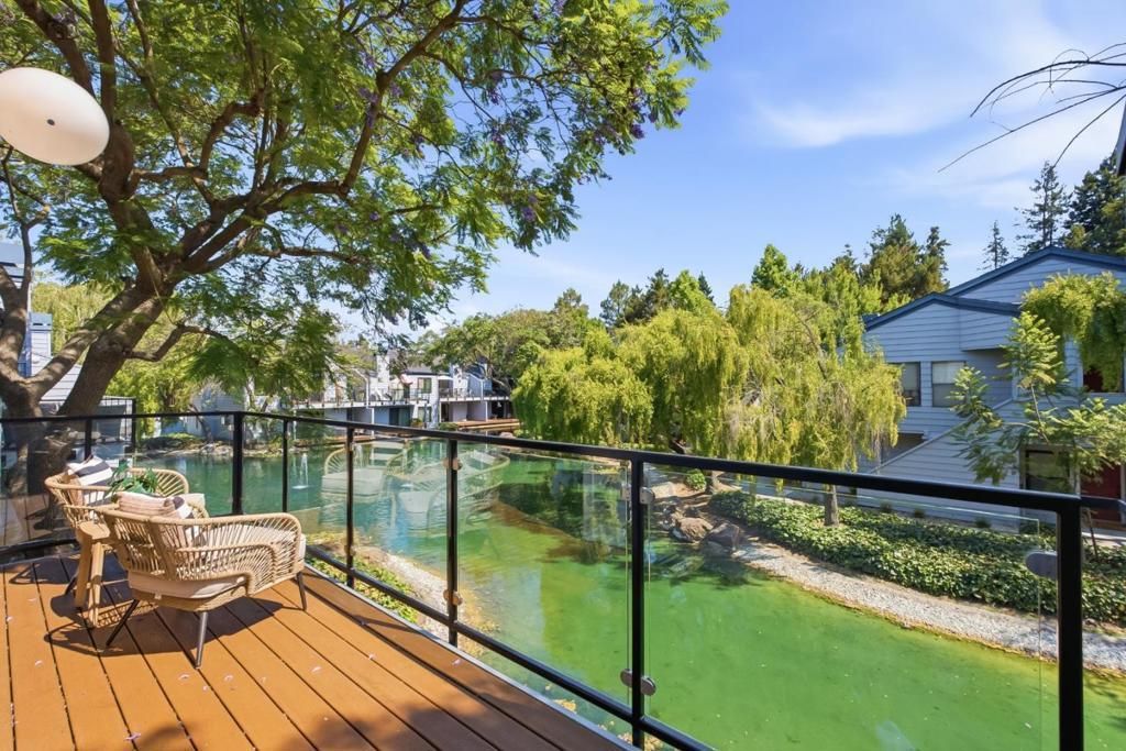 905 W Middlefield Road # 972, Mountain View