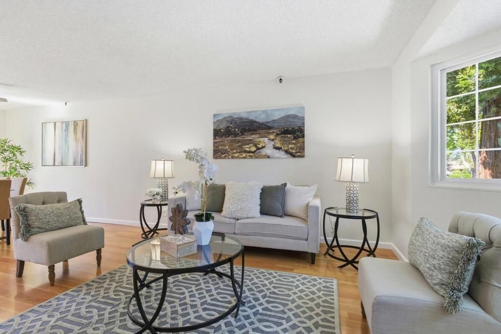 824 Bay Street, Mountain View