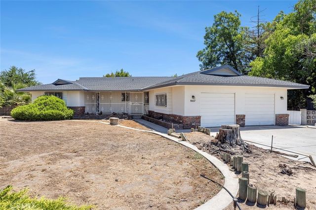 947 S Stanford Avenue, Fresno