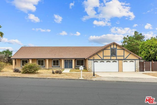 17493 Kaison Circle, Riverside