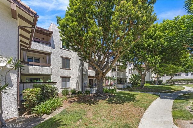 21372 Brookhurst # 234, Huntington Beach