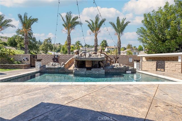 20149 Stanford Court, Walnut