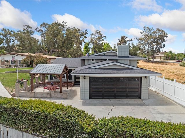 1510 Pamela, Redlands