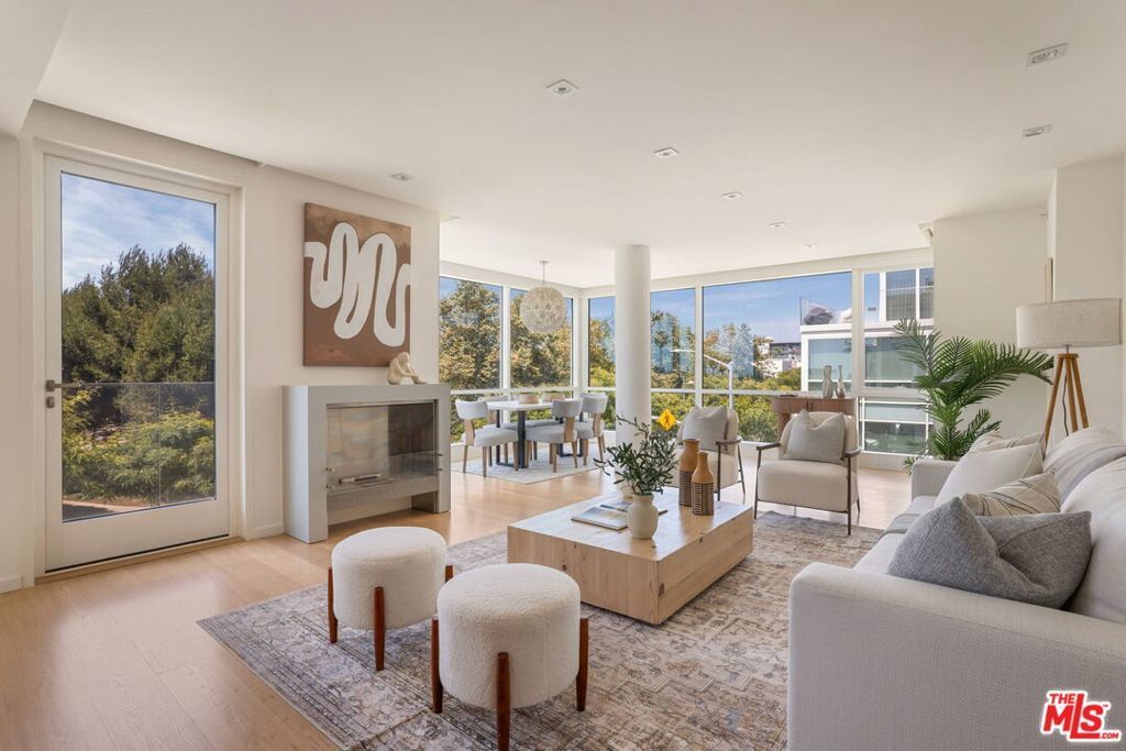 1705 Ocean Avenue # 307, Santa Monica