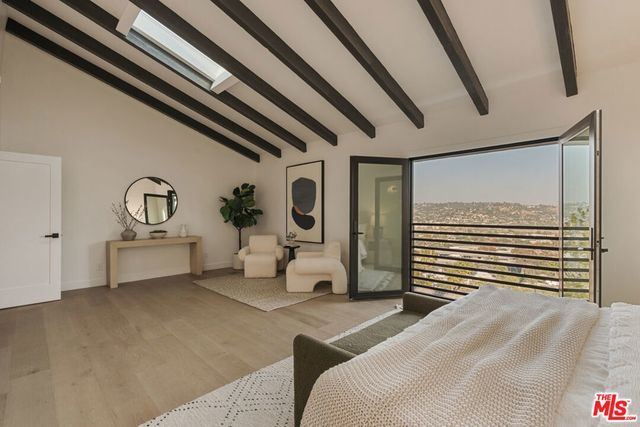 2474 Silver Ridge Avenue, Los Angeles