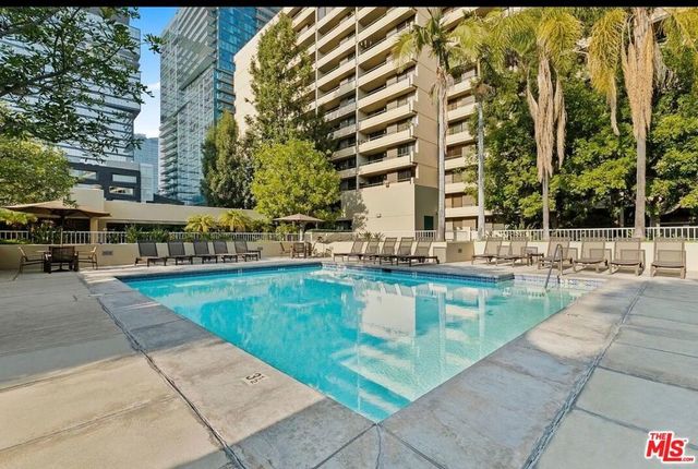 600 W 9th Street # 713, Los Angeles