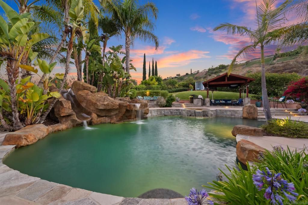 11375 Paymogo, San Diego