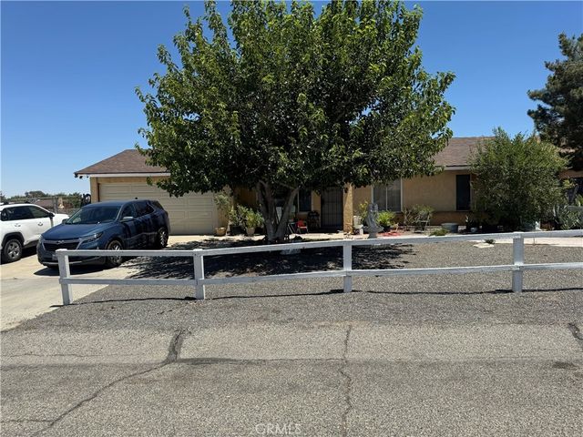 40044 Ridgemist St, Palmdale