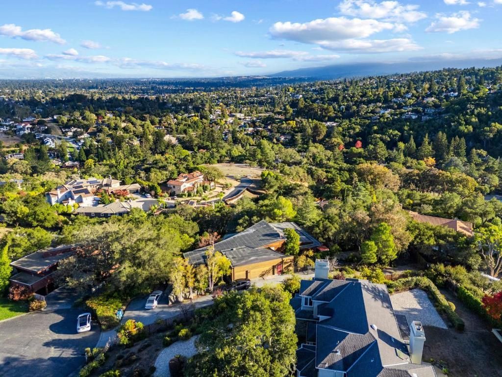 95 Belle Roche Avenue, Redwood City