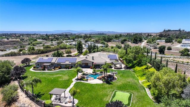 39520 Colleen Way, Temecula