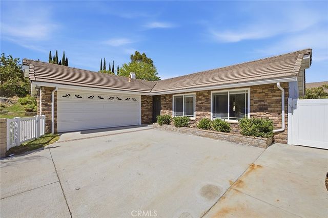 28354 Mount Stephen, Canyon Country