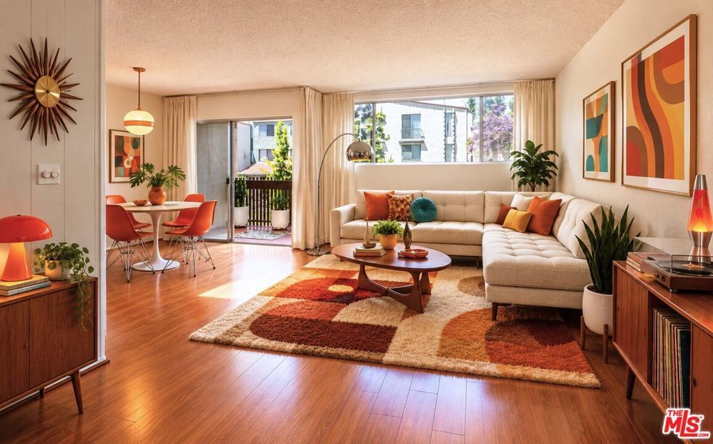 6050 Canterbury Drive # E214, Culver City