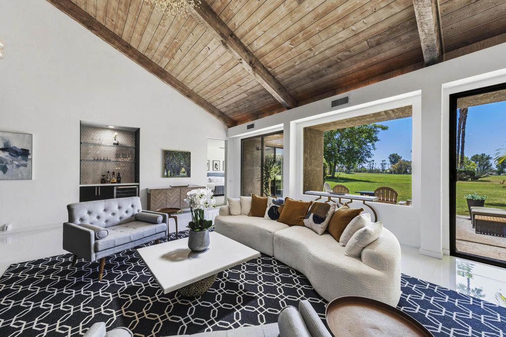 552 Desert West Drive, Rancho Mirage